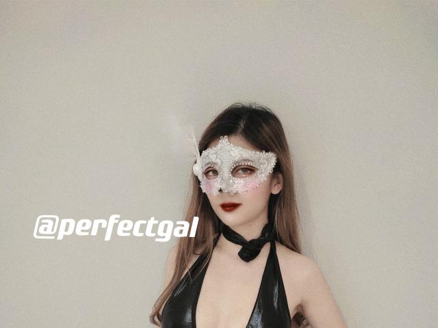 【OnlyFans】台湾淫妻【Perfect Girl】聚众淫交3P群P淫乱派对 妻爽到一边无力呻吟！超淫乱