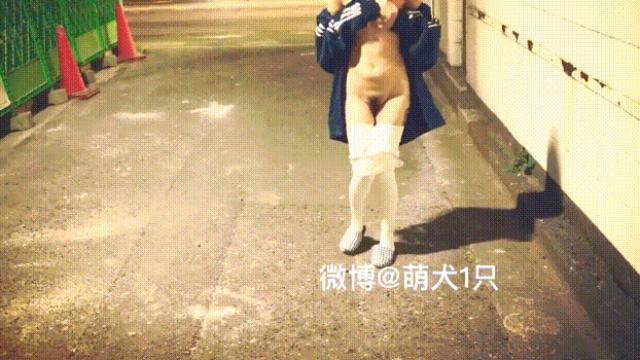 淫荡小母狗露出调教✅超嫩反差小学妹『萌犬一只』被主人戴上跳蛋校园露出 教室紫薇 想怎么玩就怎么玩 配合度满分