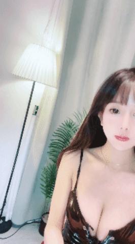 仙女下凡【顶级新人绿播女神下海 伊人儿】9分超高颜值，好美的明星级颜值动漫身材，掰嫩穴 非常粉嫩紧致